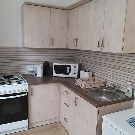 Helios Apartman Szegedアパートメント エクステリア 写真